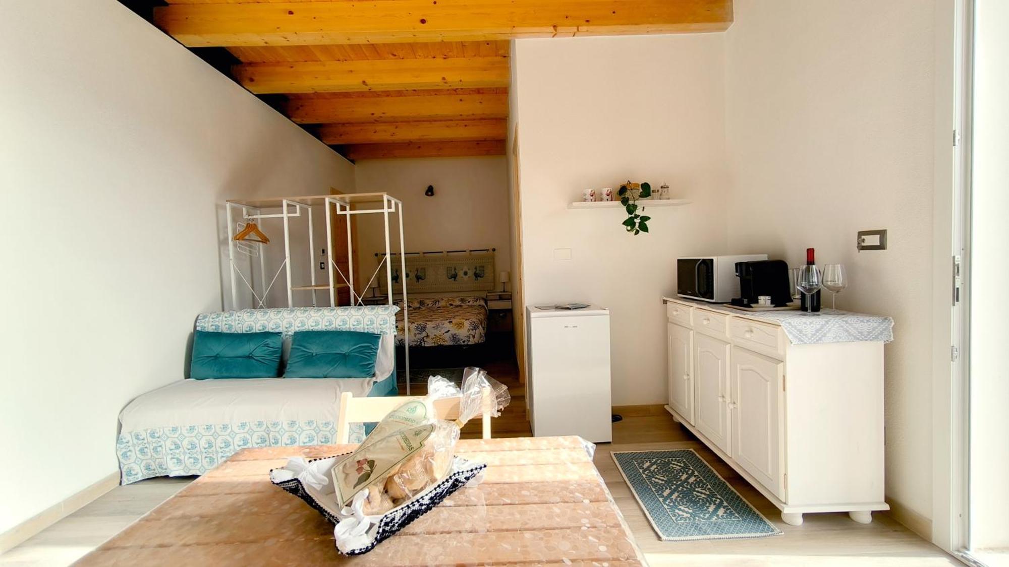 Guesthouse I Tramonti Olmedo Εξωτερικό φωτογραφία